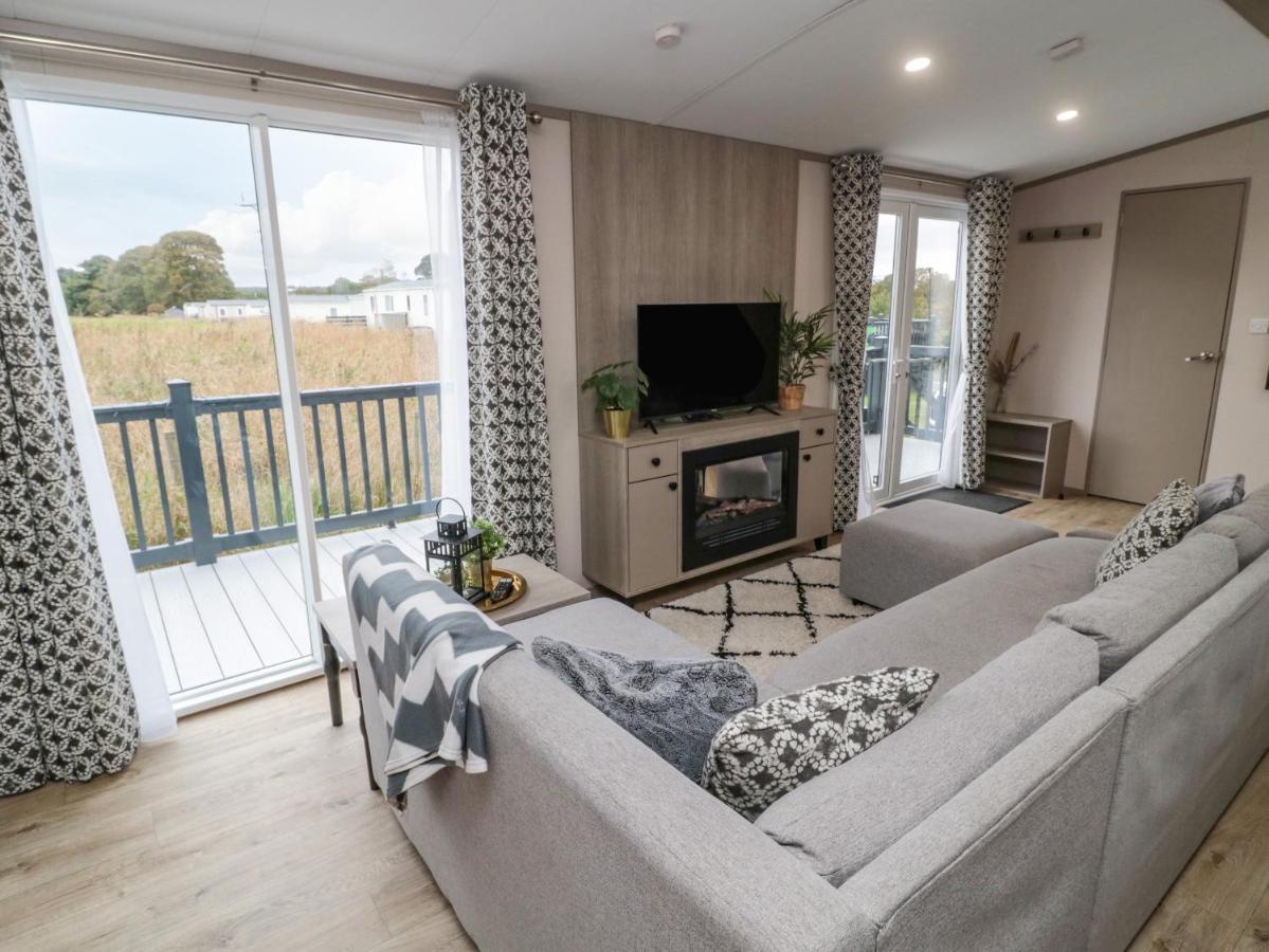 فيلا Plot 18 Meadow View موربيث المظهر الخارجي الصورة